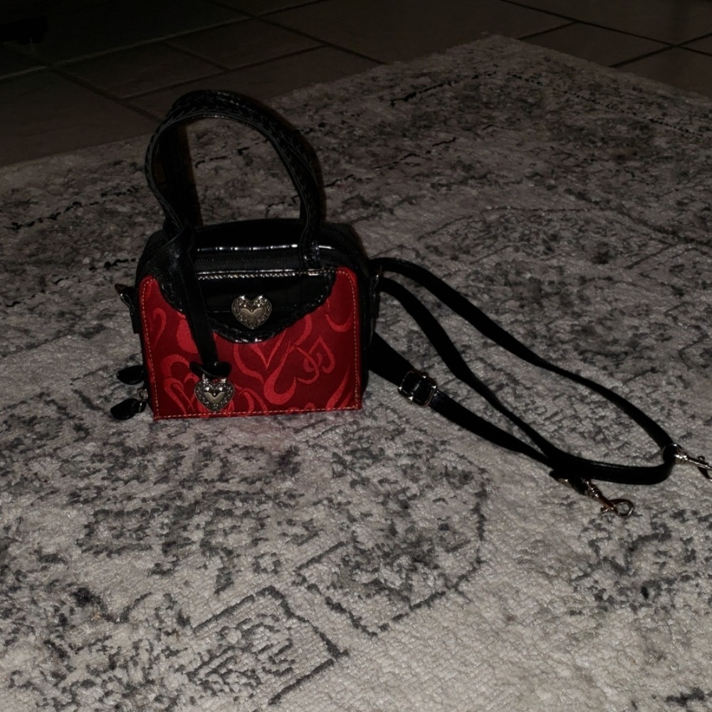 SOLD-EUC♡ HEART MINI BAG/CROSSBODY